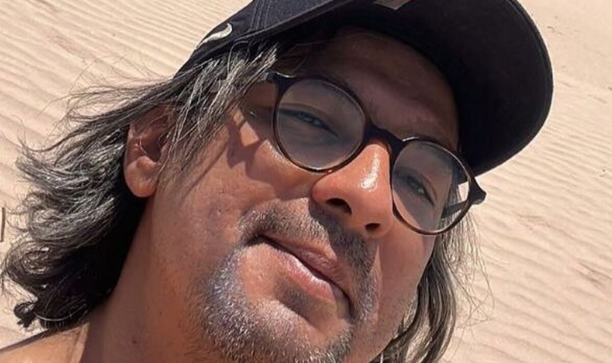 Hombre sorprendido al descubrir que accidentalmente fotografió un OVNI mientras se tomaba una selfie en México 5 Hombre sorprendido al descubrir que accidentalmente fotografió un OVNI mientras se tomaba una selfie en México