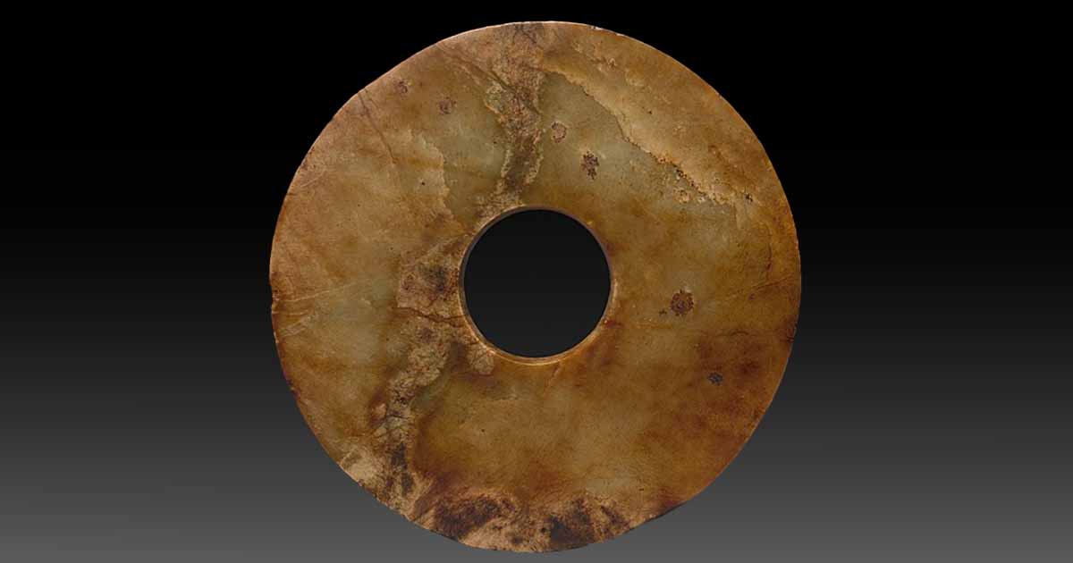 Jade bi disc, China, Neolithic period. Source: Cleveland Museum of Art/CC0