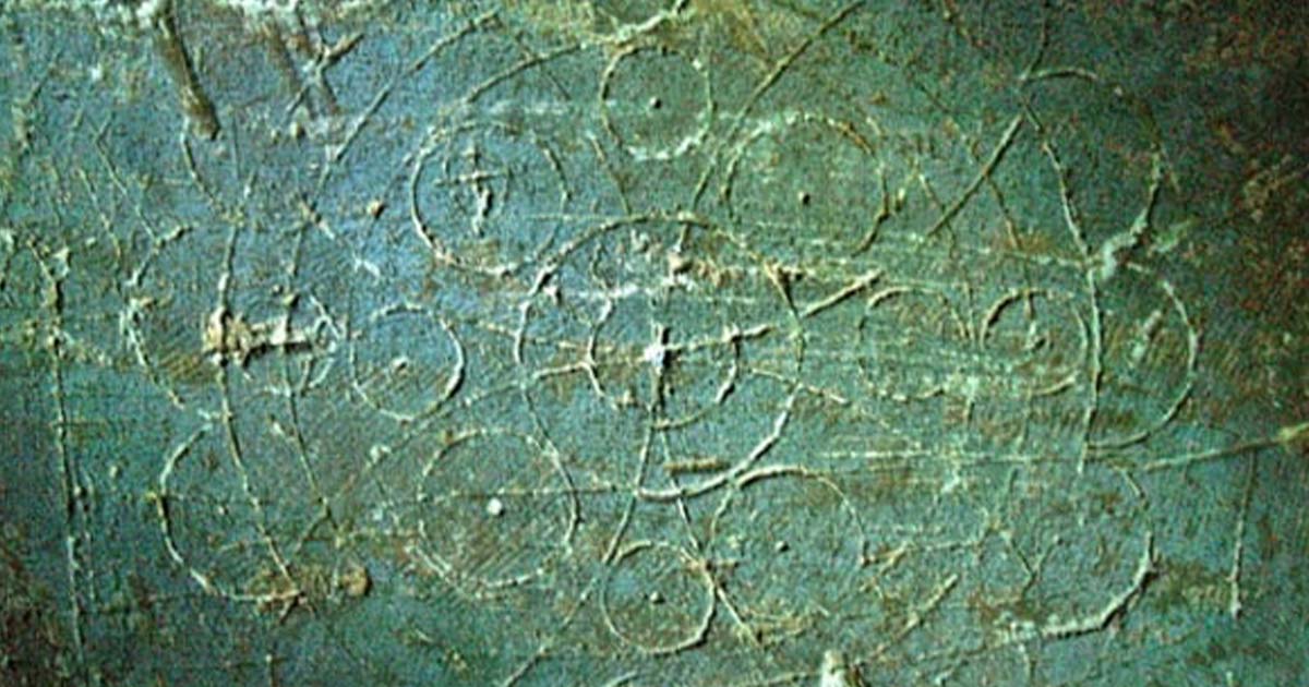Circles are also very common and in many cases were made to ward off evil. Source: Lincolnshire Medieval Graffiti Project