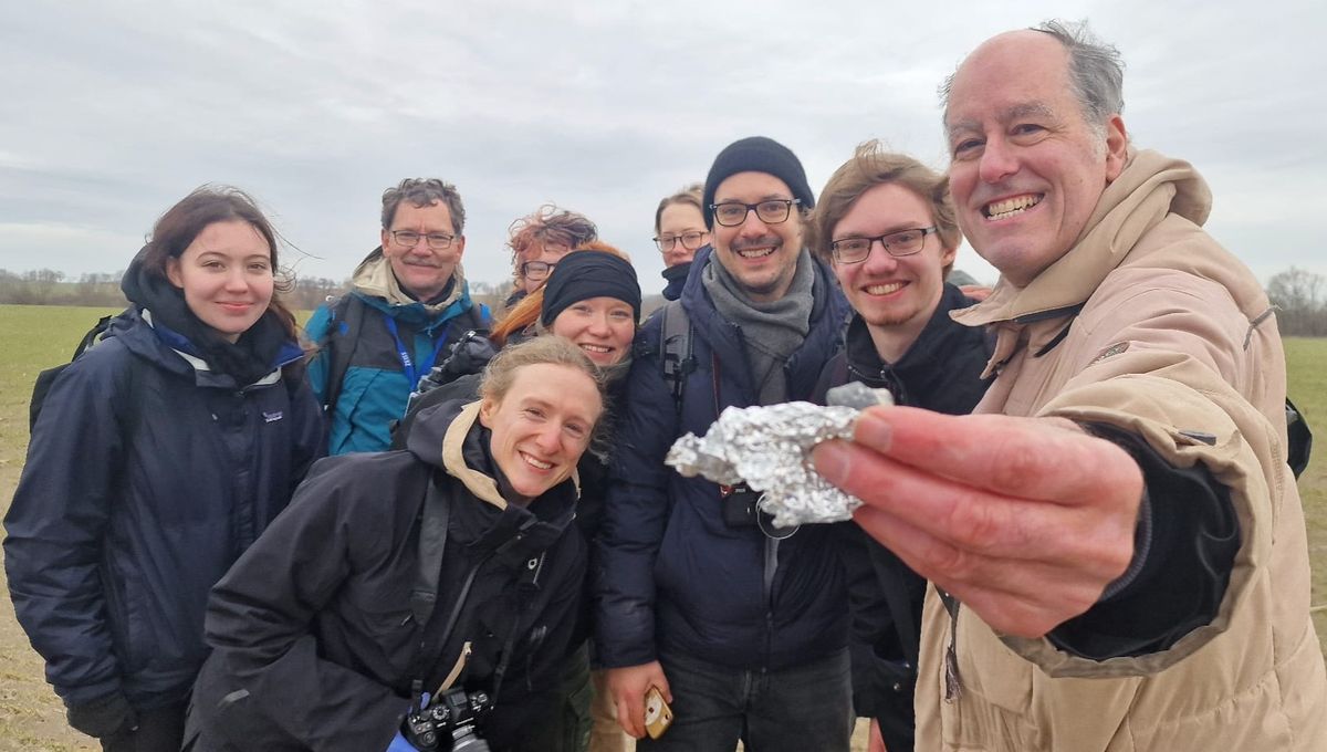 Se han encontrado raros trozos de meteorito del tamaño de una nuez que explotaron sobre Alemania 6 Se han encontrado raros trozos de meteorito del tamaño de una nuez que explotaron sobre Alemania