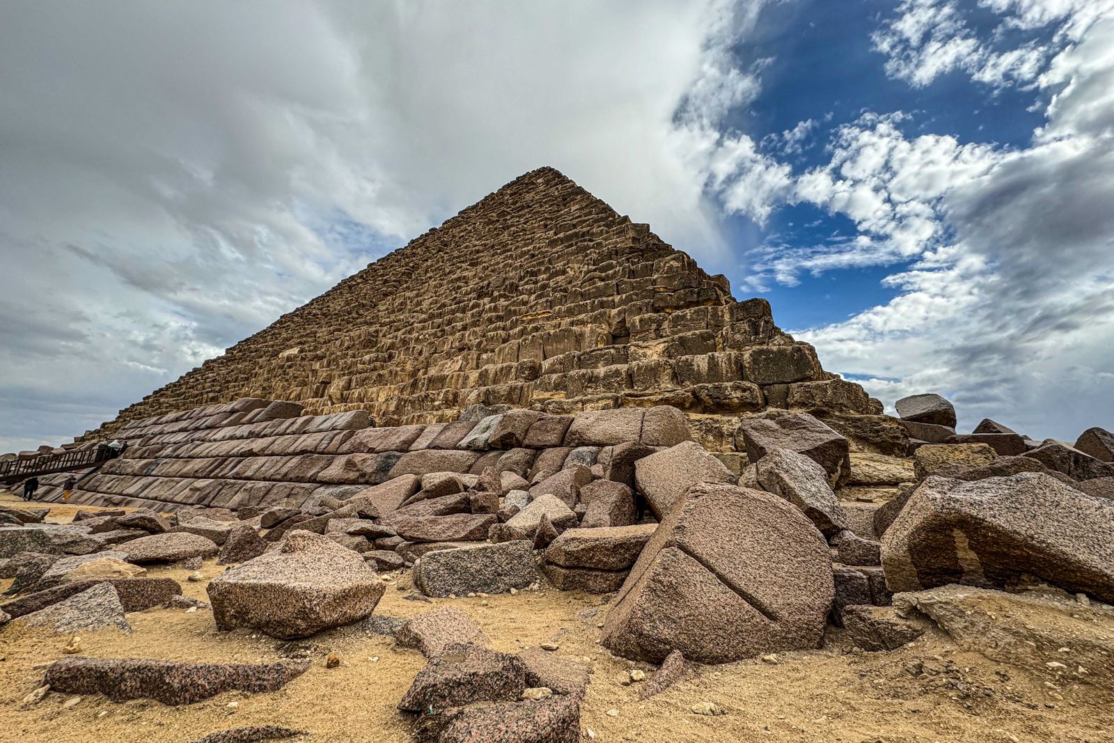 ¿Debería Egipto renovar esta antigua pirámide? 5 ¿Debería Egipto renovar esta antigua pirámide?