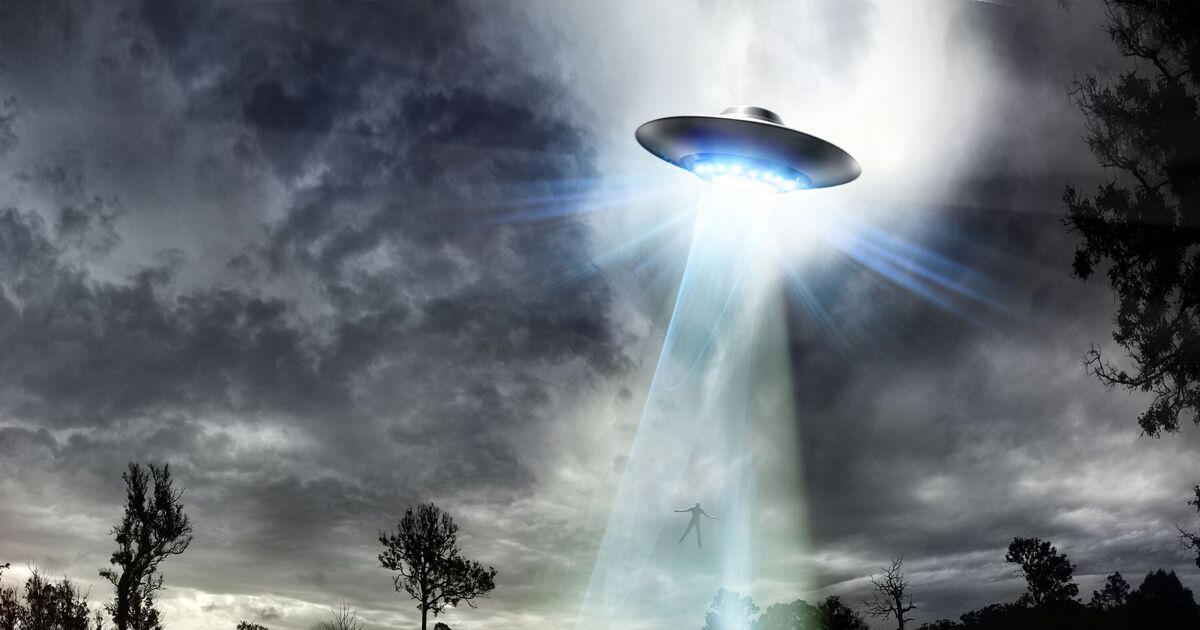 El Pentágono publica un informe explosivo sobre hallazgos extraterrestres que deja a los aficionados a los ovnis tambaleándose 5 El Pentágono publica un informe explosivo sobre hallazgos extraterrestres que deja a los aficionados a los ovnis tambaleándose