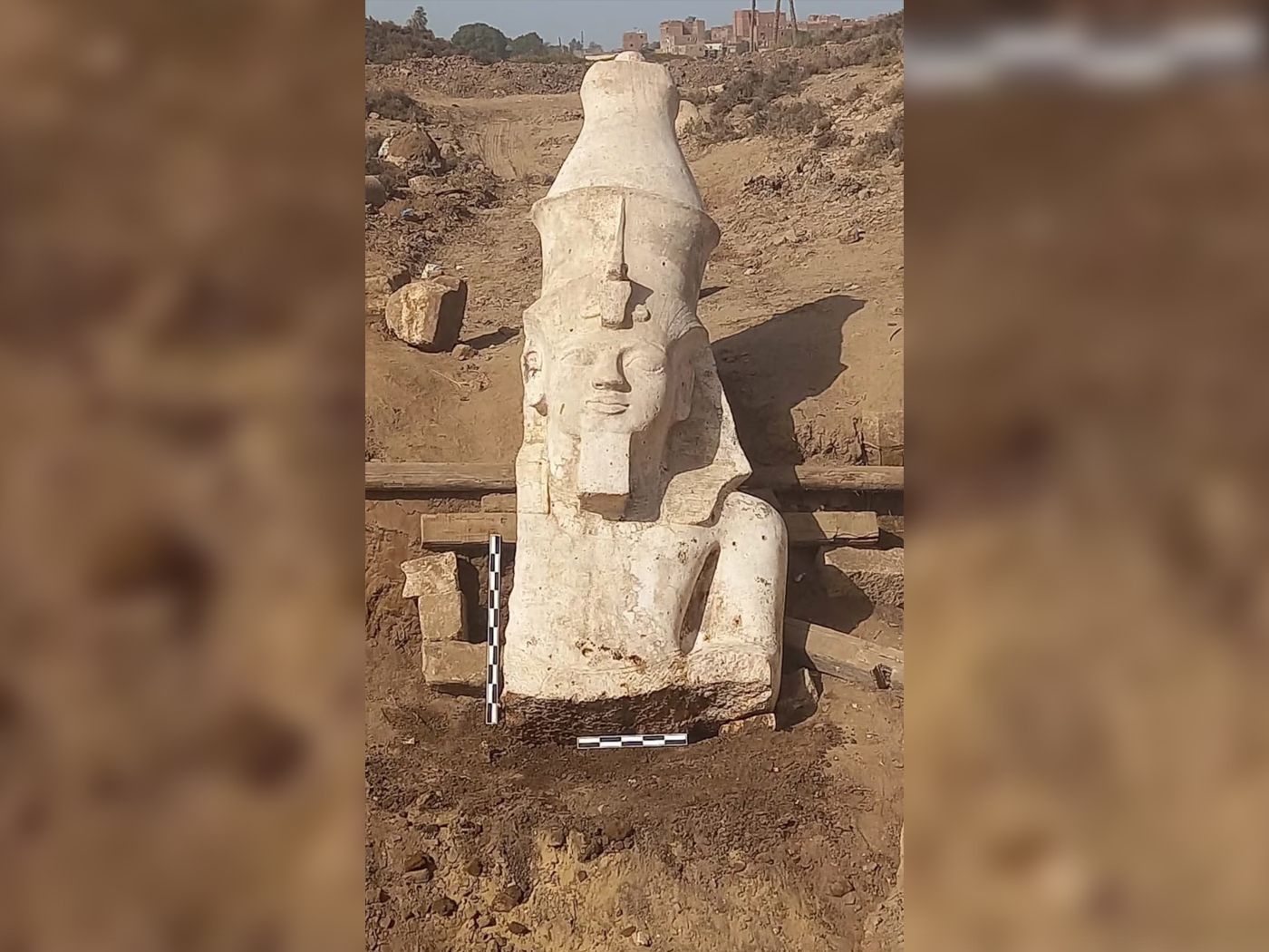 Arqueólogos desentierran la mitad superior perdida hace mucho tiempo de una enorme estatua de Ramsés II 5 Arqueólogos desentierran la mitad superior perdida hace mucho tiempo de una enorme estatua de Ramsés II