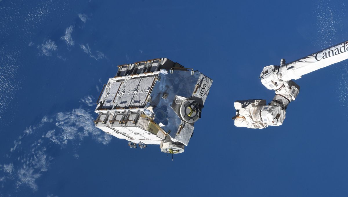 La pieza de la batería de la Estación Espacial Internacional puede haberse estrellado en una casa de Florida 5 La pieza de la batería de la Estación Espacial Internacional puede haberse estrellado en una casa de Florida