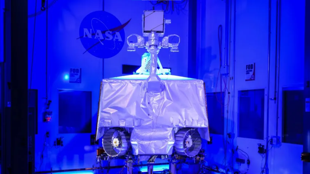 La NASA cancela la misión millonaria del rover Viper, que buscaría hielo en la Luna 5 NASA