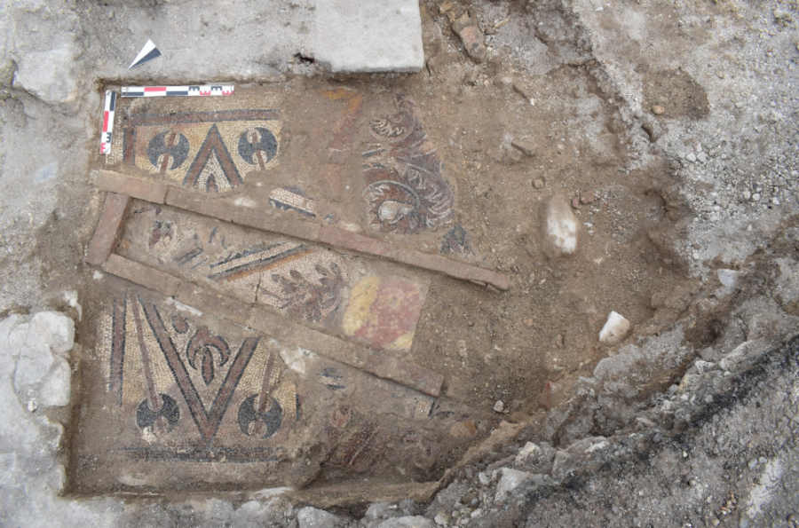 Descubierto un mosaico bizantino temprano en un monasterio turco 7 Descubierto un mosaico bizantino temprano en un monasterio turco
