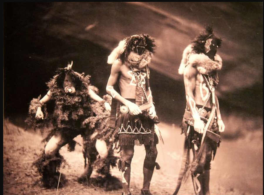Enemigos del mal: el mito navajo de los gemelos Monster Slayer y Born-For-Water 8 Enemigos del mal: el mito navajo de los gemelos Monster Slayer y Born-For-Water
