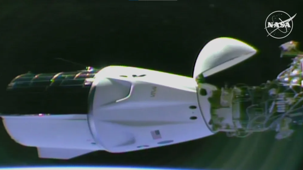 Los astronautas de la tripulación-9 llegan a la ISS después de una anomalía en el cohete 5 NASA