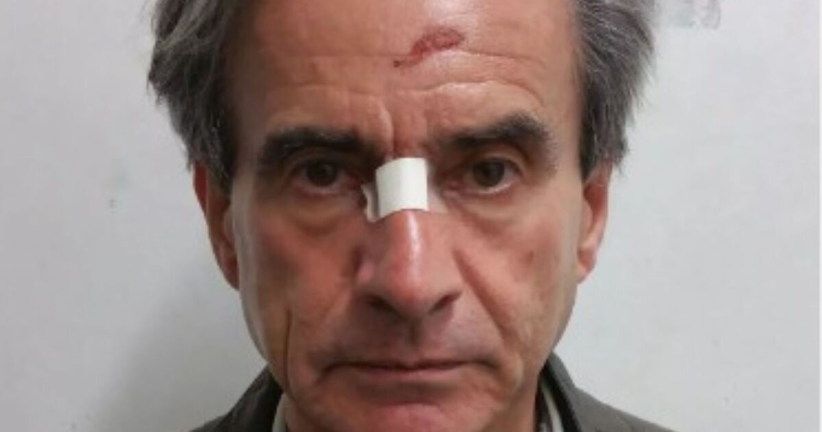 Fanático de ovnis encarcelado por acosar a su ex actor de la calle Coronation Brother