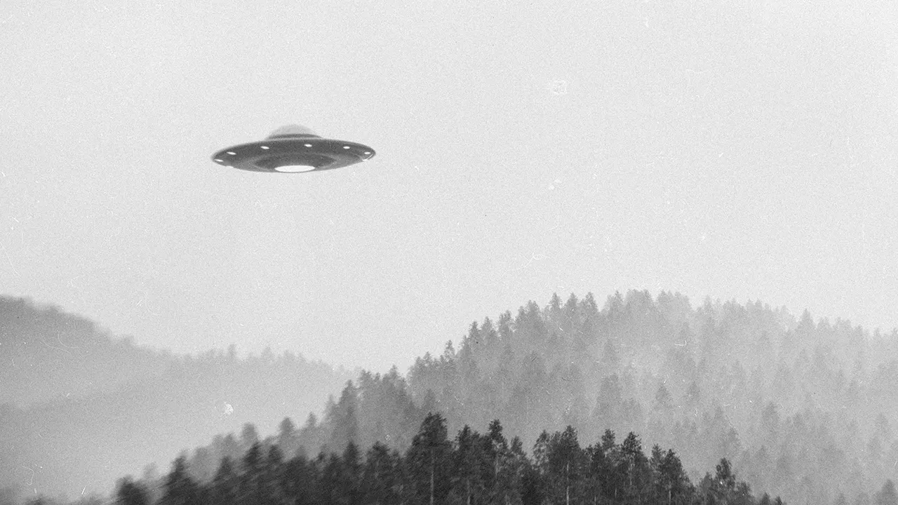 Archivo viral de la CIA sobre los extranjeros que atacan a los soldados despegan con la intriga ovni