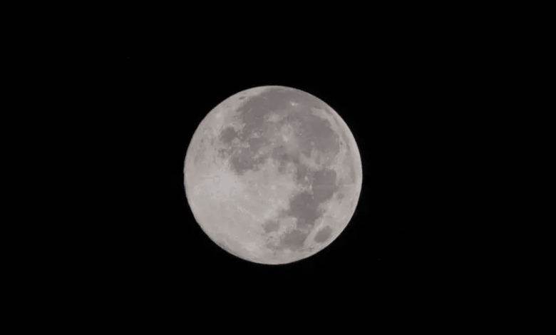 La luna llena de este fin de semana será la más pequeña desde 2020