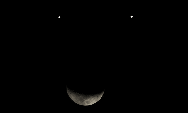 ¿La luna y dos planetas realmente harán una cara sonriente en el cielo esta semana?